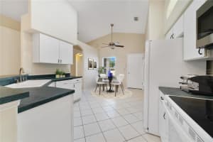 601 Lakepark Trail, Oviedo, FL 32765, Sold 06/30/22