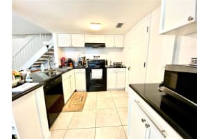 5570 Green Shadows Pl, Orlando, FL 32811, Sold 06/30/22