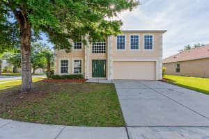 5863 ROYAL HILLS CIR, WINTER HAVEN, FL 33881 Sold 08/11/22