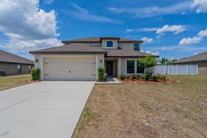 4542 BARBUDA DR, TAVARES, FL 32778 Sold 07/15/22