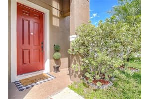 15061 Perdido Dr, Orlando, FL 32828, Sold 05/27/22