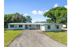 7740 Lake Dawn Dr, Winter Park, FL 32792, Sold 06/06/22