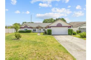 938 Loma Bonita Dr, Davenport, FL 33837, Sold 06/13/22