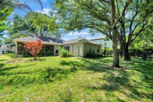 8119 LAKE CROWELL CIR, ORLANDO, FL 32836 Sold 11/07/22