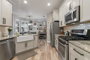 2752 CYPRESS HEAD TRL, OVIEDO, FL 32765 Sold 07/22/22