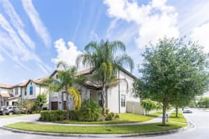 8414 Vivaro Isle Way, Windermere, FL 34786, Sold 06/02/22