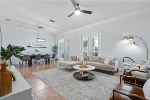 10638 Woodchase Cir, Orlando, FL 32836, Sold 05/31/22