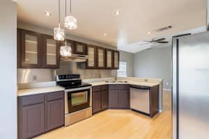 7665 LAKE GANDY CIR, ORLANDO, FL 32810 Sold 09/30/22