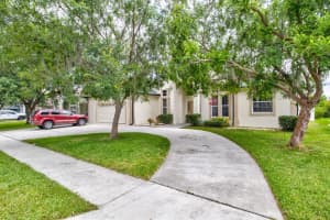 3336 Countryside View Dr, St Cloud, FL 34772, Sold 06/17/22