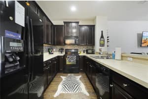 208 Silverglen Ln, Altamonte Springs, FL 32714, Sold 05/17/22