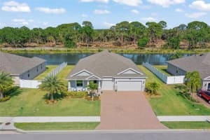 5050 Hebron Dr, Merritt Island, FL 32953, Sold 06/04/22