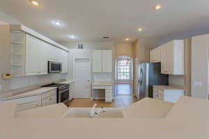 733 VIA BIANCA DR, DAVENPORT, FL 33896 Sold 07/13/22
