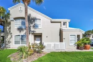 7700 Carriage Homes Dr, Orlando, FL 32819, Sold 06/23/22