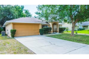 233 Heronwood Cir, Deltona, FL 32725, Sold 06/03/22