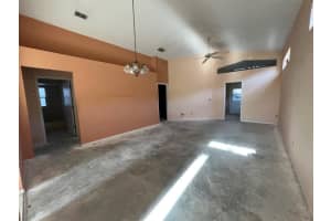 133 THORNBERRY DR, CASSELBERRY, FL 32707 Sold 03/24/23