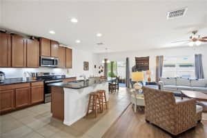 420 Seattle Slew Dr, Davenport, FL 33837, Sold 06/09/22