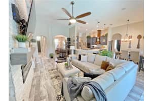 286 Yellow Snapdragon Dr, Davenport, FL 33837, Sold 06/08/22