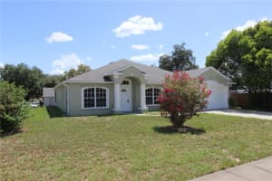 1221 N BRICKELL DR, DELTONA, FL 32725 Sold 11/30/22