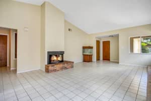 911 GRAND CAYMAN CT, ORLANDO, FL 32835 Sold 12/05/22