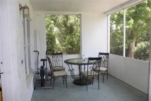2103 Northlake Dr, Sanford, FL 32773, Sold 06/23/22
