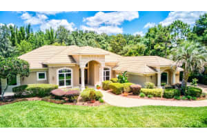 8593 SUMMERVILLE PL, ORLANDO, FL 32819 Sold 07/14/22
