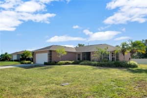1096 Brenton Manor Dr, Winter Haven, FL 33881, Sold 06/21/22