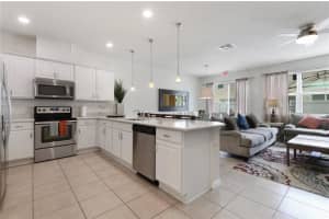5121 Killarney Wy, Kissimmee, FL 34746, Sold 07/08/22