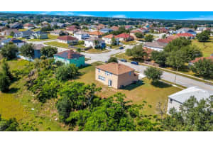 7320 COUNTRY RUN PKWY, ORLANDO, FL 32818 Sold 08/02/22
