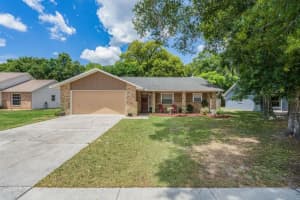 402 BERWICK CIR, DELAND, FL 32724 Sold 08/26/22