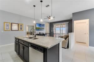 268 Jyoti Dr, Davenport, FL 33837, Sold 06/27/22