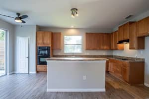 1549 TRUSCOTT CT, MOUNT DORA, FL 32757 Sold 09/30/22