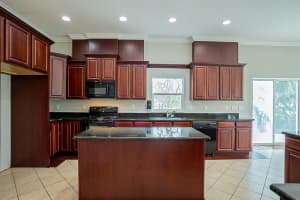 109 OVEROAKS PL, SANFORD, FL 32771 Sold 09/30/22