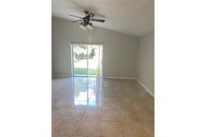 10193 Oak Crest Rd, Orlando, FL 32829, Sold 05/26/22