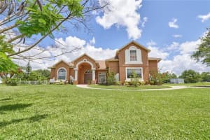 2661 S STEWART ST, KISSIMMEE, FL 34746 Sold 07/21/22
