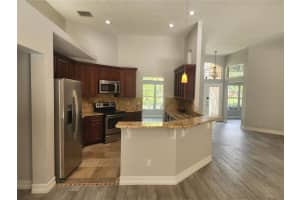 10095 BRANDON CIR, ORLANDO, FL 32836 Sold 07/15/22