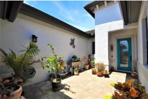 48 SHELTER COVE CIR, FLAGLER BEACH, FL 32136 Sold 07/26/22