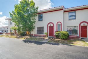 6228 N YORKTOWN DR #156, ORLANDO, FL 32807 Sold 08/02/22