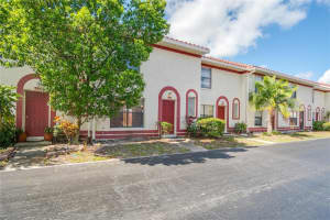 6228 N YORKTOWN DR #156, ORLANDO, FL 32807 Sold 08/02/22