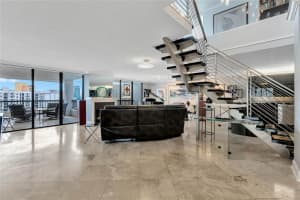 530 E CENTRAL BLVD #1901, ORLANDO, FL 32801 Sold 11/15/22