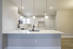33 HUNTINGTON PL, ORMOND BEACH, FL 32174 Sold 08/05/22