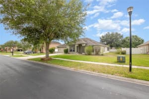 1947 BIG CYPRESS DR, SAINT CLOUD, FL 34771 Sold 07/25/22