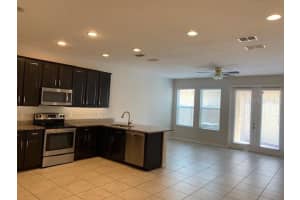 11428 CENTER LAKE DR, WINDERMERE, FL 34786 Sold 09/16/22