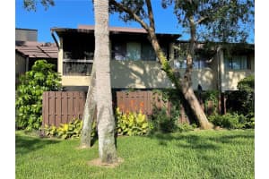 890 N VILLAGE DR N #103, ST PETERSBURG, FL 33716 Sold 07/08/22