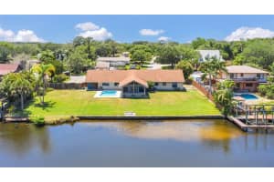 999 SUNSWEPT RD NE, PALM BAY, FL 32905 Sold 10/07/22
