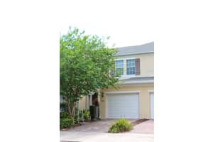 6043 STRADA ISLE WAY, ORLANDO, FL 32835 Sold 07/08/22