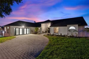 1677 SACKETT CIR, ORLANDO, FL 32818 Sold 07/12/22