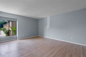 223 W LAKE FAITH DR #218, MAITLAND, FL 32751 Sold 07/12/22