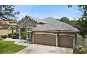 3869 EMERALD ESTATES CIR, APOPKA, FL 32703 Sold 07/28/22
