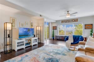 225 W Seminole Blvd, Sanford, FL 32771, Sold 06/23/22
