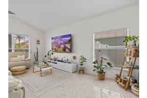 316 KEY HAVEN DR, SANFORD, FL 32771 Sold 08/31/22